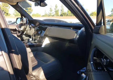 2023 Land Rover Range Rover P400 Se z USA, uszkodzony, nr VIN SALKPBFU8PA082874